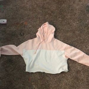 Holister cropped shirt